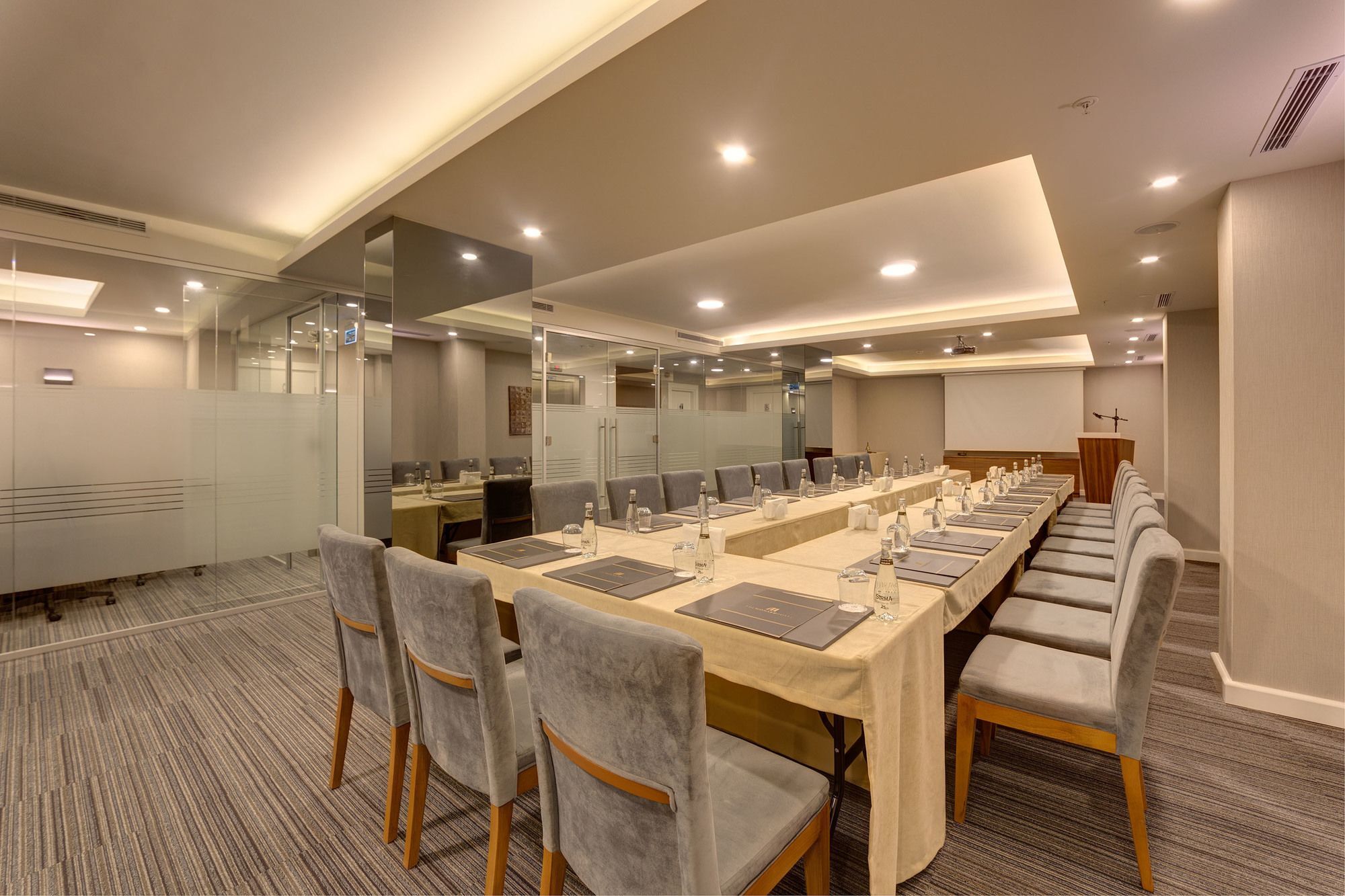 The Menord Hotel Mersin  Eksteriør billede