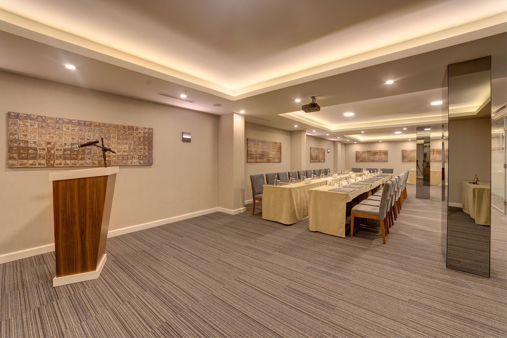 The Menord Hotel Mersin  Eksteriør billede